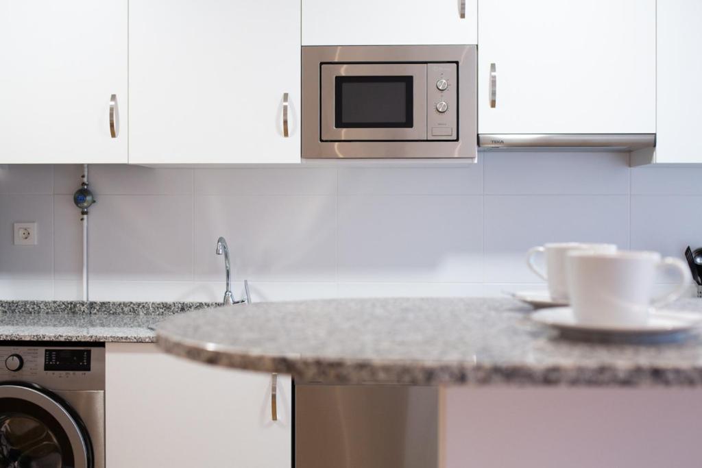 Apartamentos Tiu Enrique 4 Piso Onís Esterno foto
