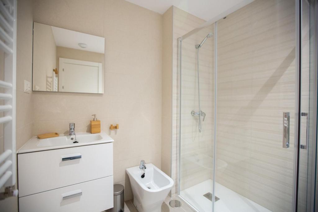 Apartamentos Tiu Enrique 4 Piso Onís Esterno foto