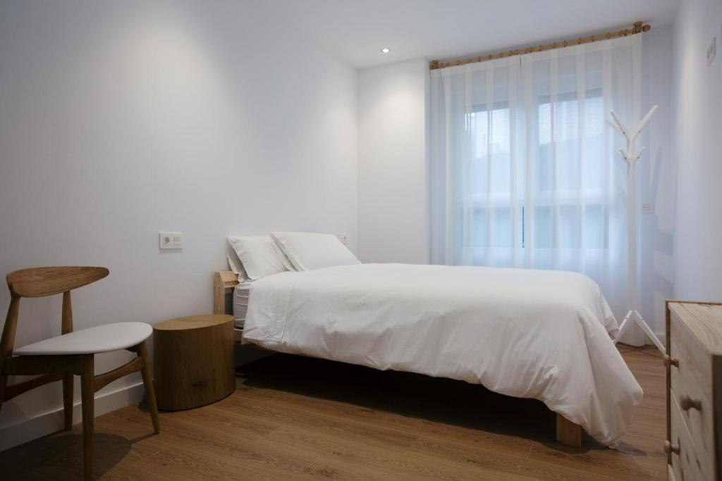 Apartamentos Tiu Enrique 4 Piso Onís Esterno foto