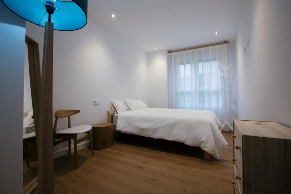 Apartamentos Tiu Enrique 4 Piso Onís Esterno foto